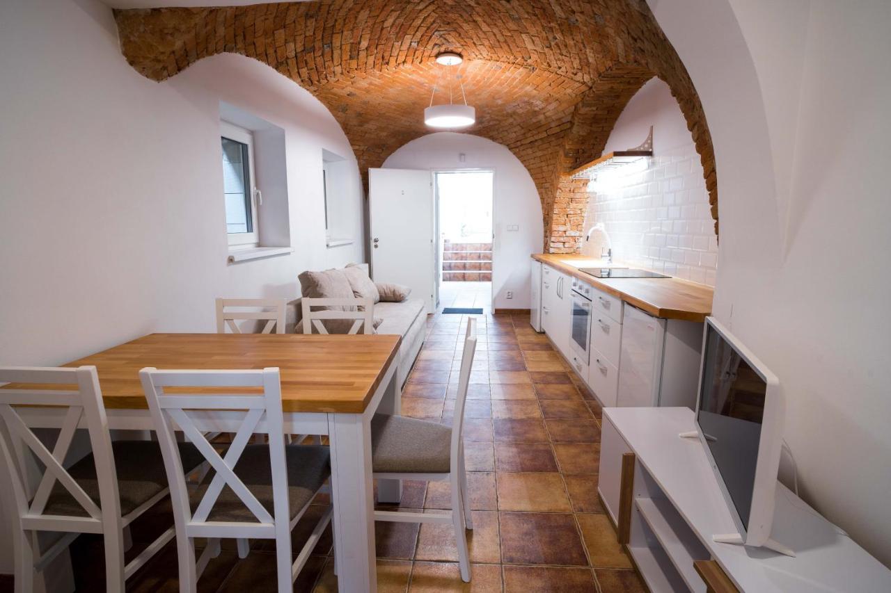Apartmany Habanska, Cely Dum Pouzdrany Exterior foto