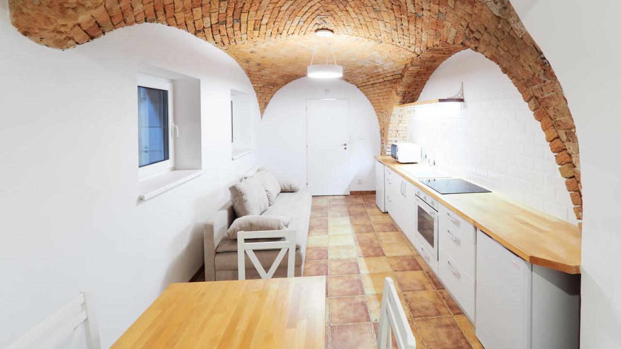 Apartmany Habanska, Cely Dum Pouzdrany Exterior foto